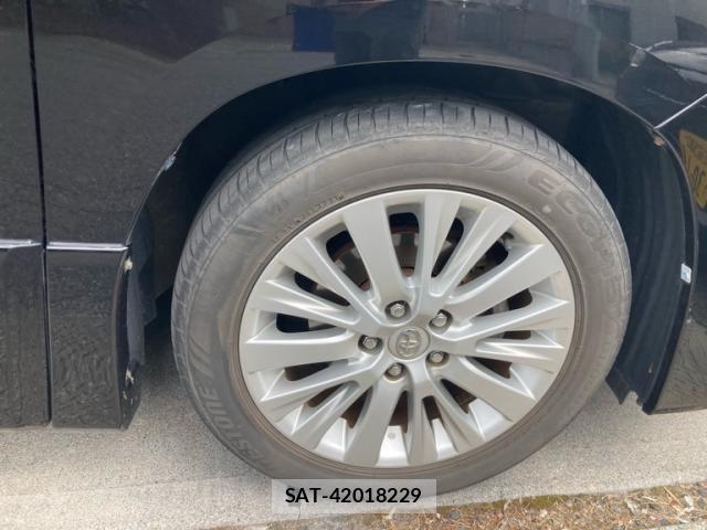 Toyota ALPHARD 2013-09 8523352-9