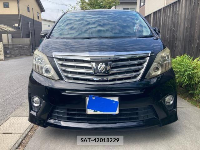 Toyota ALPHARD 2013-09 8523352-1