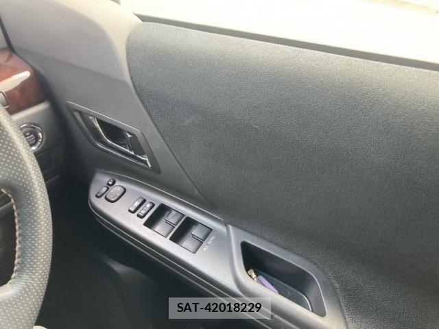 Toyota ALPHARD 2013-09 8523352-20