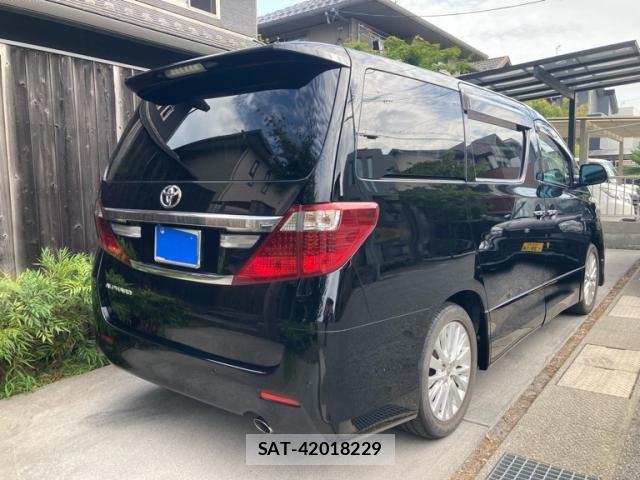 Toyota ALPHARD 2013-09 8523352-7