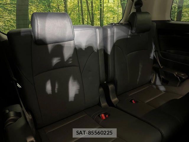 Toyota ALPHARD 2023-01 8523287-8