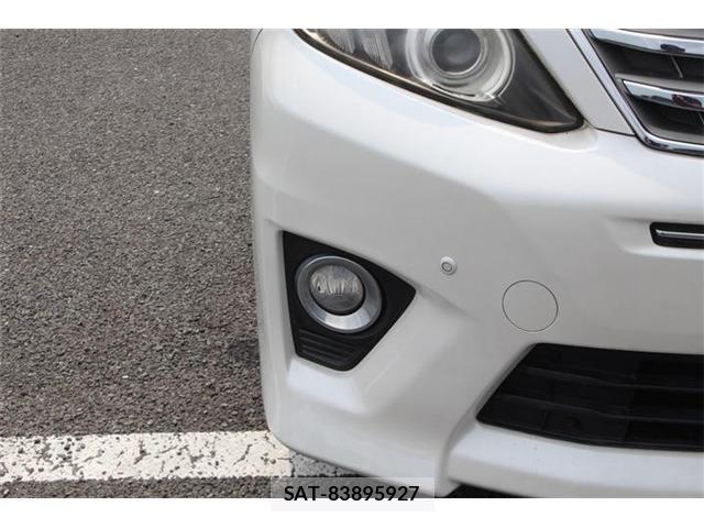 Toyota ALPHARD 2012-01 8523337-24
