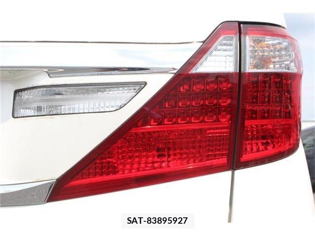 Toyota ALPHARD 2012-01 8523337-28