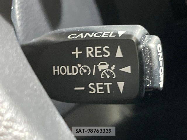 Toyota ALPHARD 2020-06 8523303-6