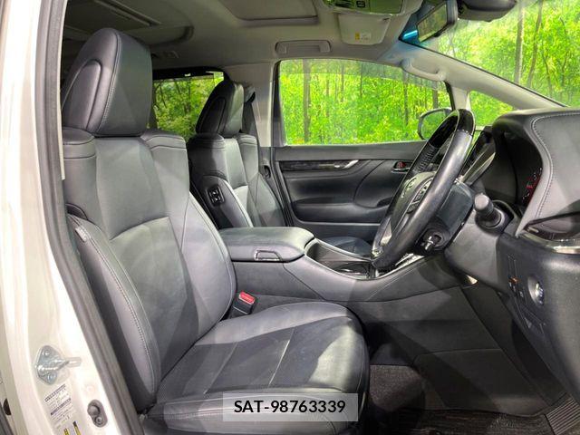 Toyota ALPHARD 2020-06 8523303-7