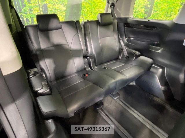 Toyota ALPHARD 2019-03 8523308-9
