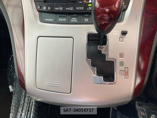 Toyota ALPHARD 2009-02 8523347-23