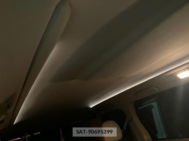 Toyota ALPHARD 2009-11 8561048-18
