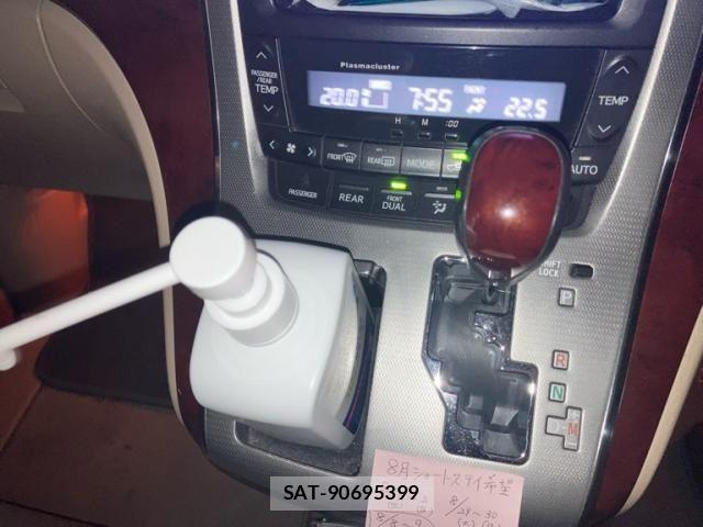 Toyota ALPHARD 2009-11 8561048-22