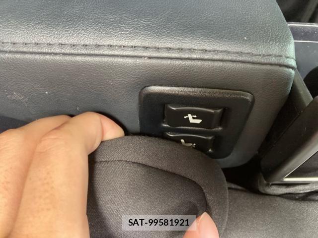 Toyota ALPHARD 2020-09 8561015-26