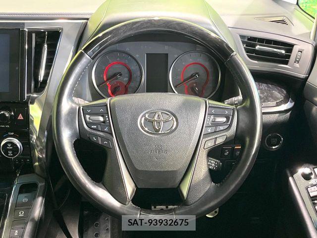 Toyota ALPHARD 2020-02 8561010-11