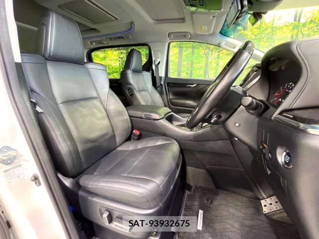 Toyota ALPHARD 2020-02 8561010-7