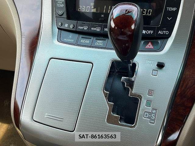 Toyota ALPHARD 2008-06 8561040-27