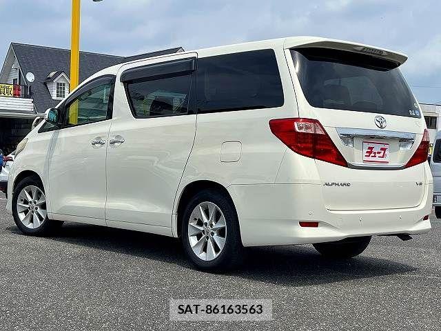 Toyota ALPHARD 2008-06 8561040-4