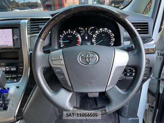 Toyota ALPHARD 2014-04 8561033-16