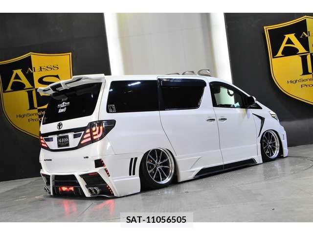 Toyota ALPHARD 2014-04 8561033-1