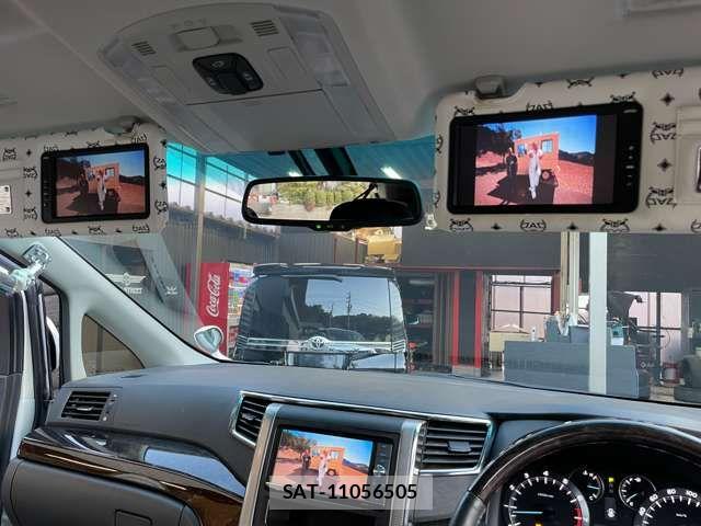 Toyota ALPHARD 2014-04 8561033-25