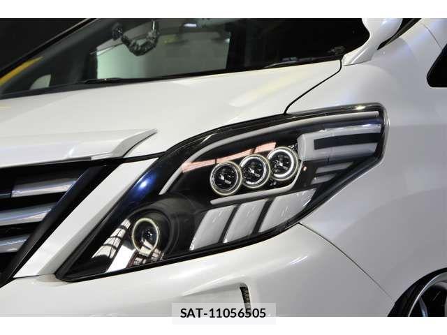 Toyota ALPHARD 2014-04 8561033-6