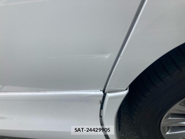 Toyota ALPHARD 2014-01 8561039-22