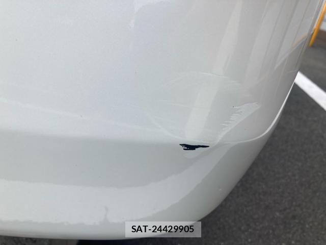 Toyota ALPHARD 2014-01 8561039-26