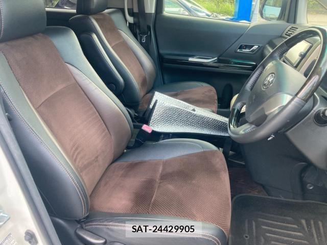 Toyota ALPHARD 2014-01 8561039-8