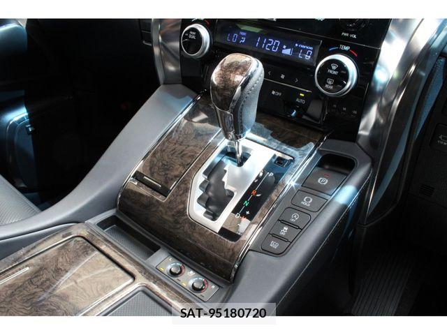 Toyota ALPHARD 2020-06 8561007-9