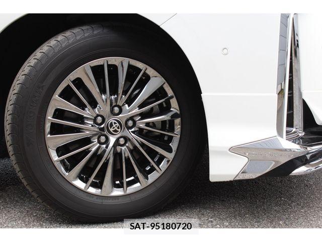 Toyota ALPHARD 2020-06 8561007-12