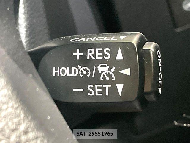 Toyota ALPHARD 2022-03 8561006-7