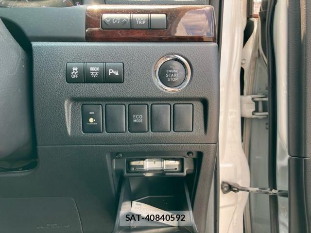 Toyota ALPHARD 2012-07 8561042-17