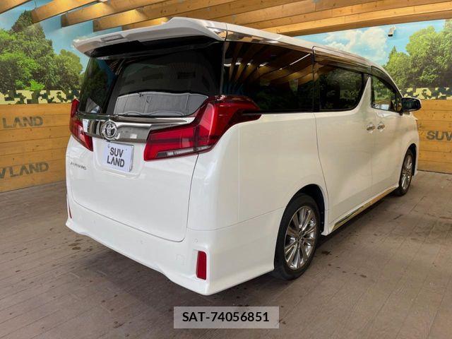 Toyota ALPHARD 2022-10 8561012-17