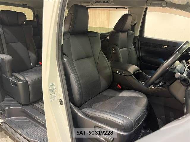 Toyota ALPHARD 2019-09 8561027-9
