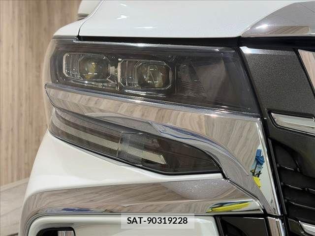 Toyota ALPHARD 2019-09 8561027-24
