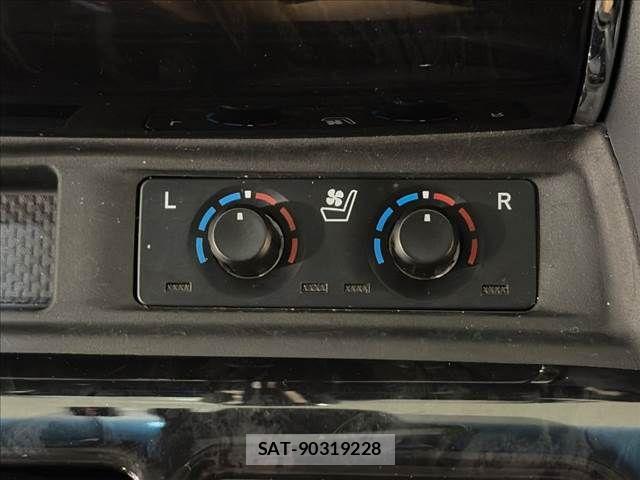 Toyota ALPHARD 2019-09 8561027-8