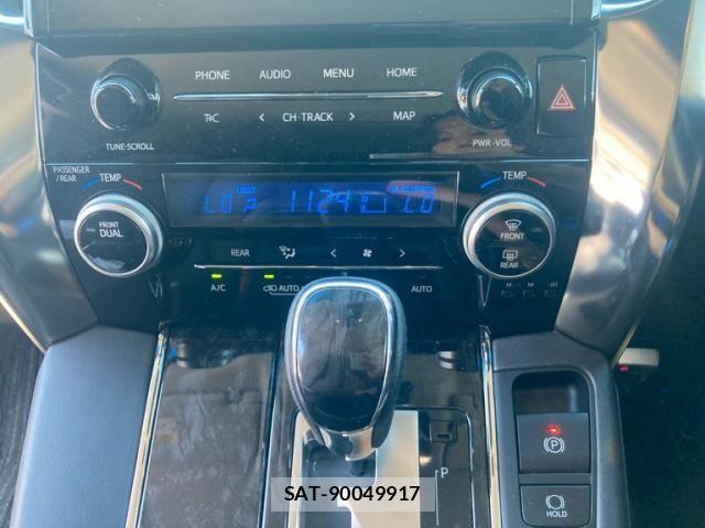 Toyota ALPHARD 2020-04 8561029-22