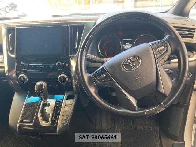Toyota ALPHARD 2020-07 8561017-13