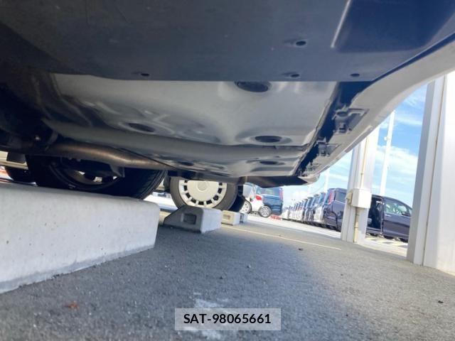 Toyota ALPHARD 2020-07 8561017-6