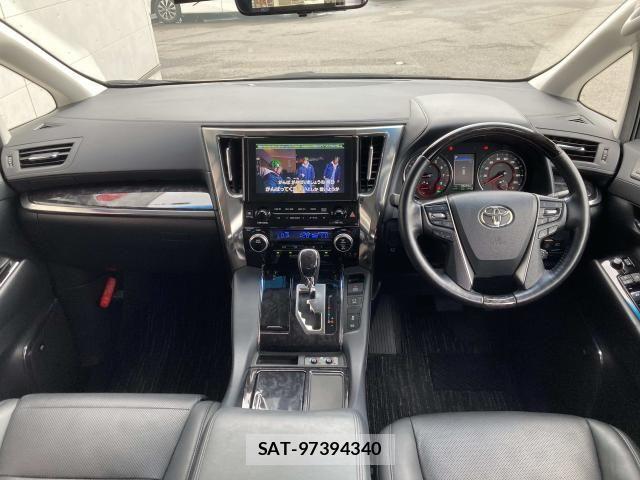 Toyota ALPHARD 2019-07 8561011-1