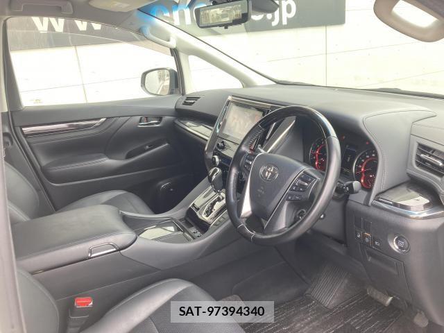 Toyota ALPHARD 2019-07 8561011-20
