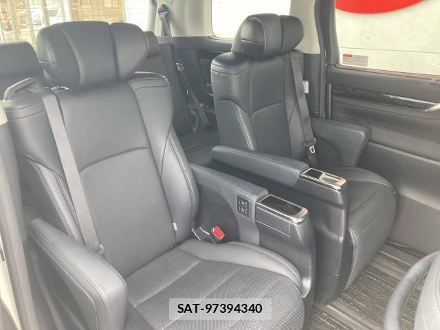 Toyota ALPHARD 2019-07 8561011-22