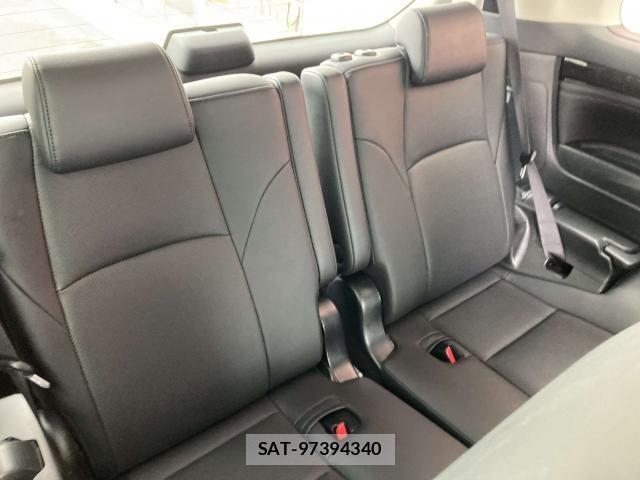 Toyota ALPHARD 2019-07 8561011-23