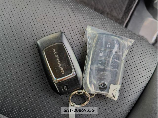 Toyota ALPHARD 2020-01 8561019-13