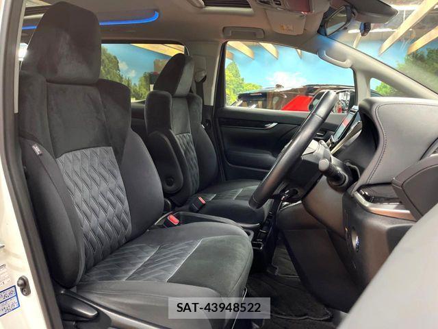 Toyota ALPHARD 2018-08 8561024-8