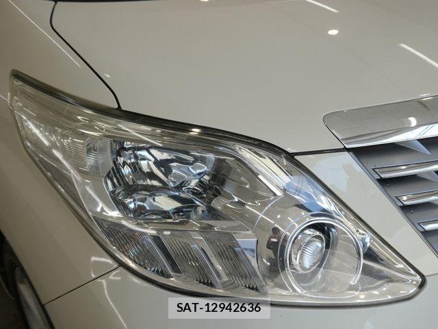 Toyota ALPHARD 2009-07 8561036-8