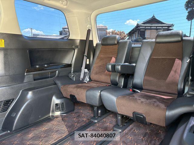 Toyota ALPHARD 2014-02 8561041-16