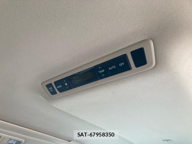 Toyota ALPHARD 2013-04 8625664-12