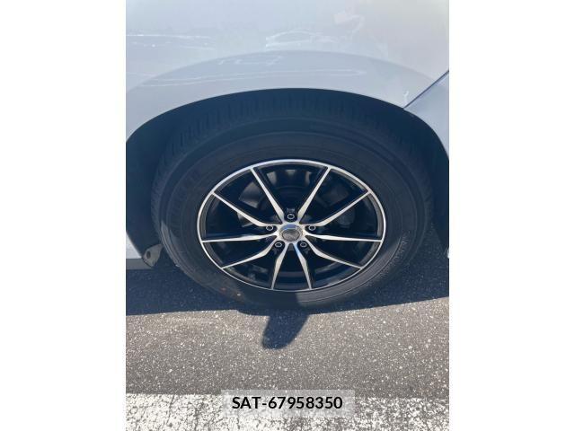 Toyota ALPHARD 2013-04 8625664-2