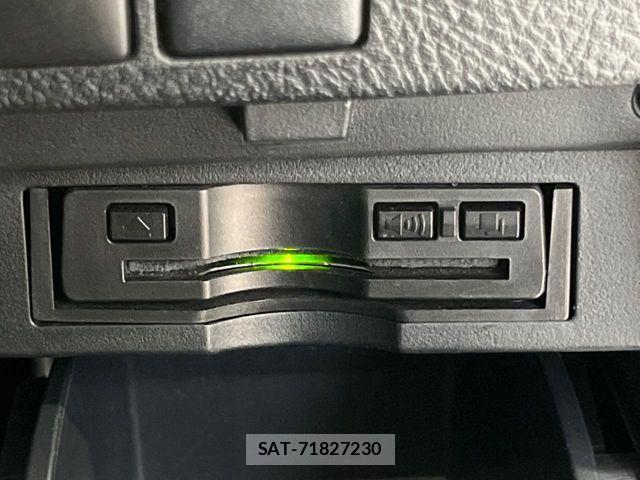 Toyota ALPHARD 2017-12 8625649-7