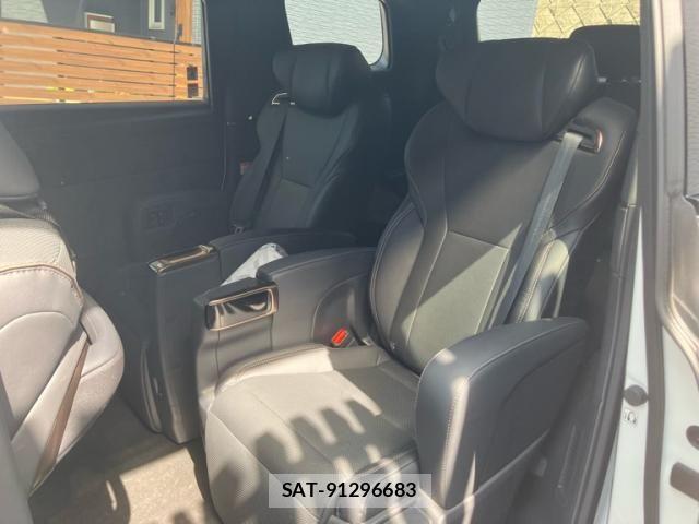 Toyota ALPHARD 2023-10 8625610-10