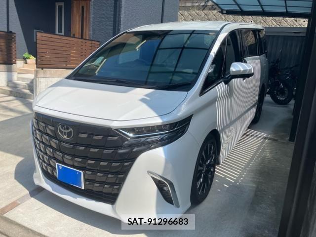 Toyota ALPHARD 2023-10 8625610-1