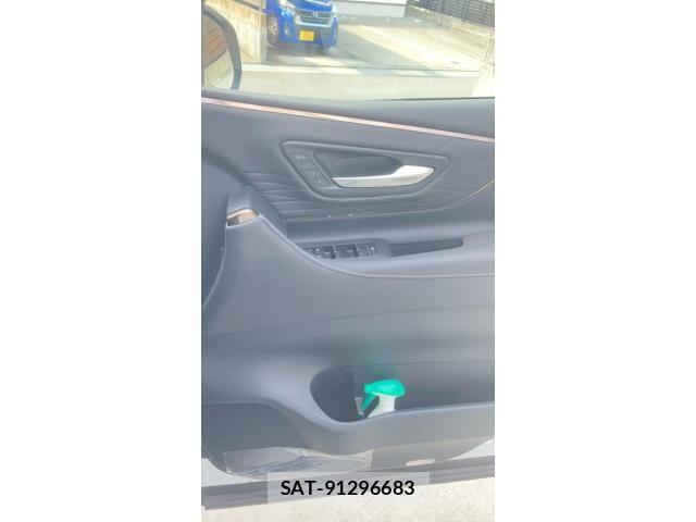 Toyota ALPHARD 2023-10 8625610-26